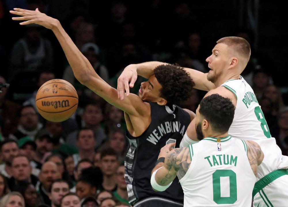 现了战术上 现了战术上